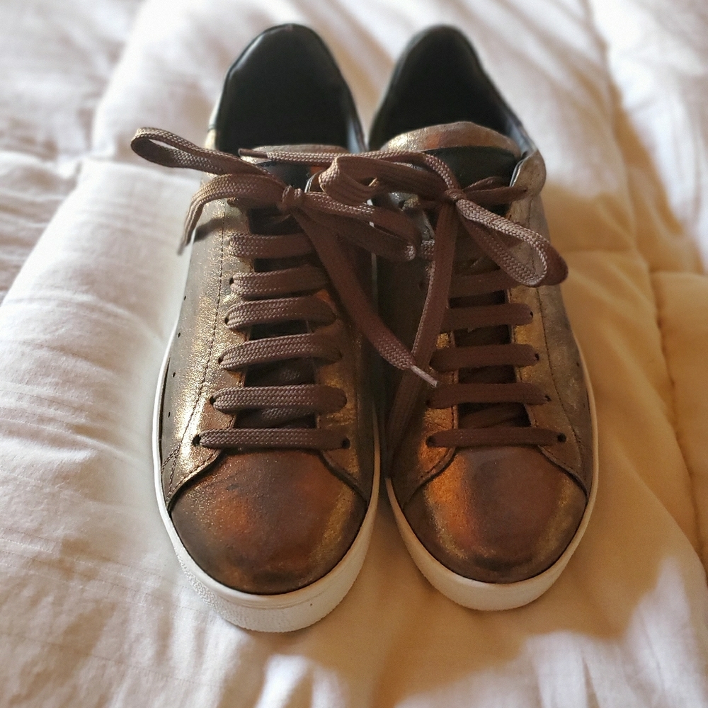 To Boot New York Sneakers